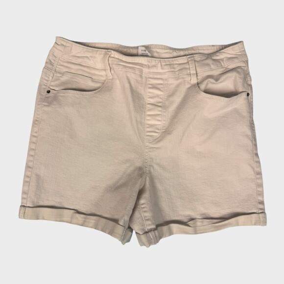 Time and Tru Womens Large Pull On Cuffed White Denim Shorts 5" Inseam - Picture 3 of 9